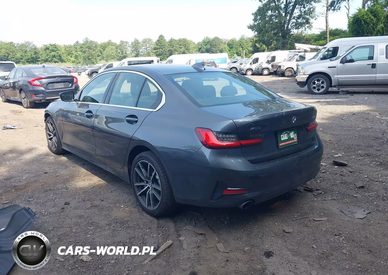 2019 BMW 330I xDrive VIN:3MW5R7J54K8B00817 - 3