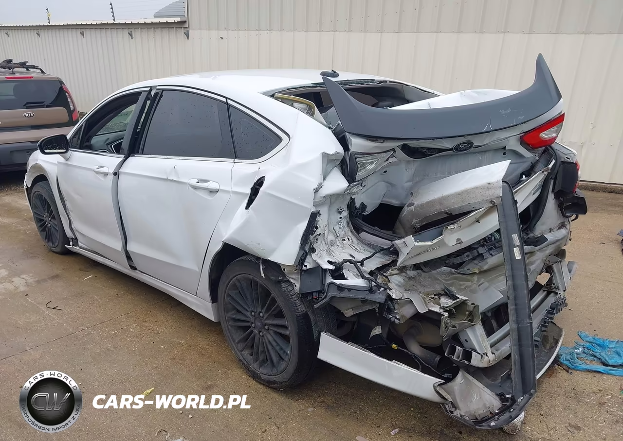 2013 Ford Fusion Se VIN:3FA6P0H92DR385162 - 3