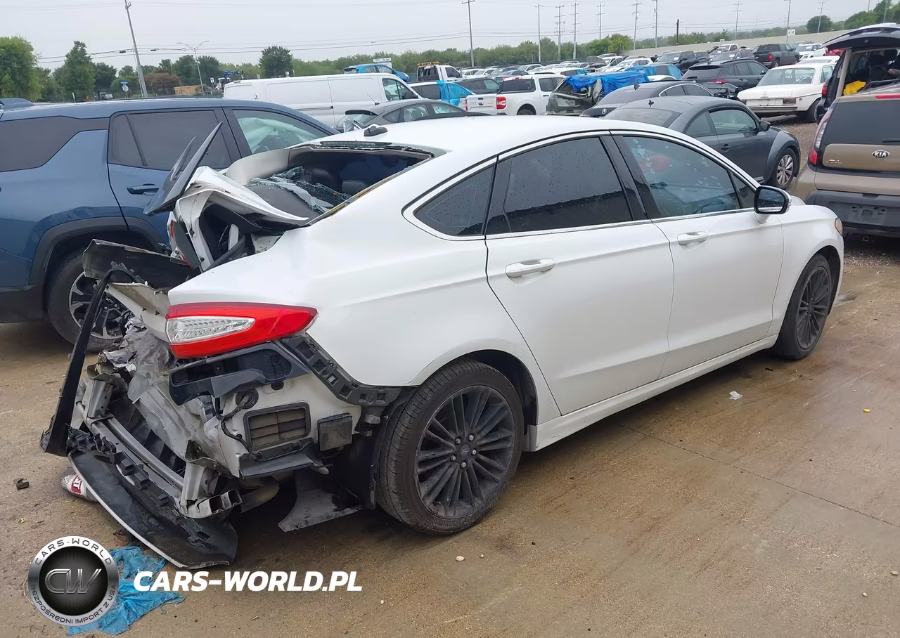 2013 Ford Fusion Se VIN:3FA6P0H92DR385162 - 4