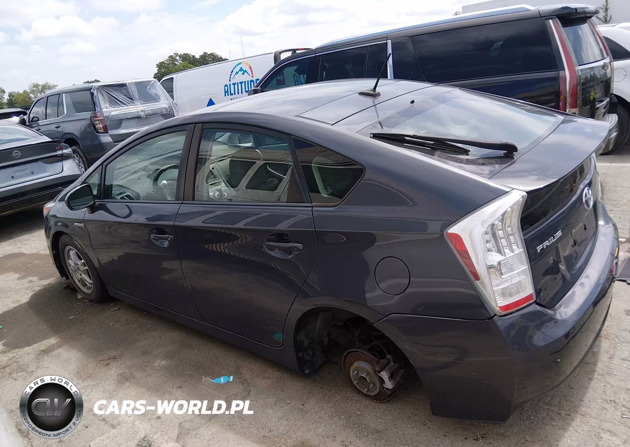 2011 Toyota Prius Four VIN:JTDKN3DU3B0257617 - 13