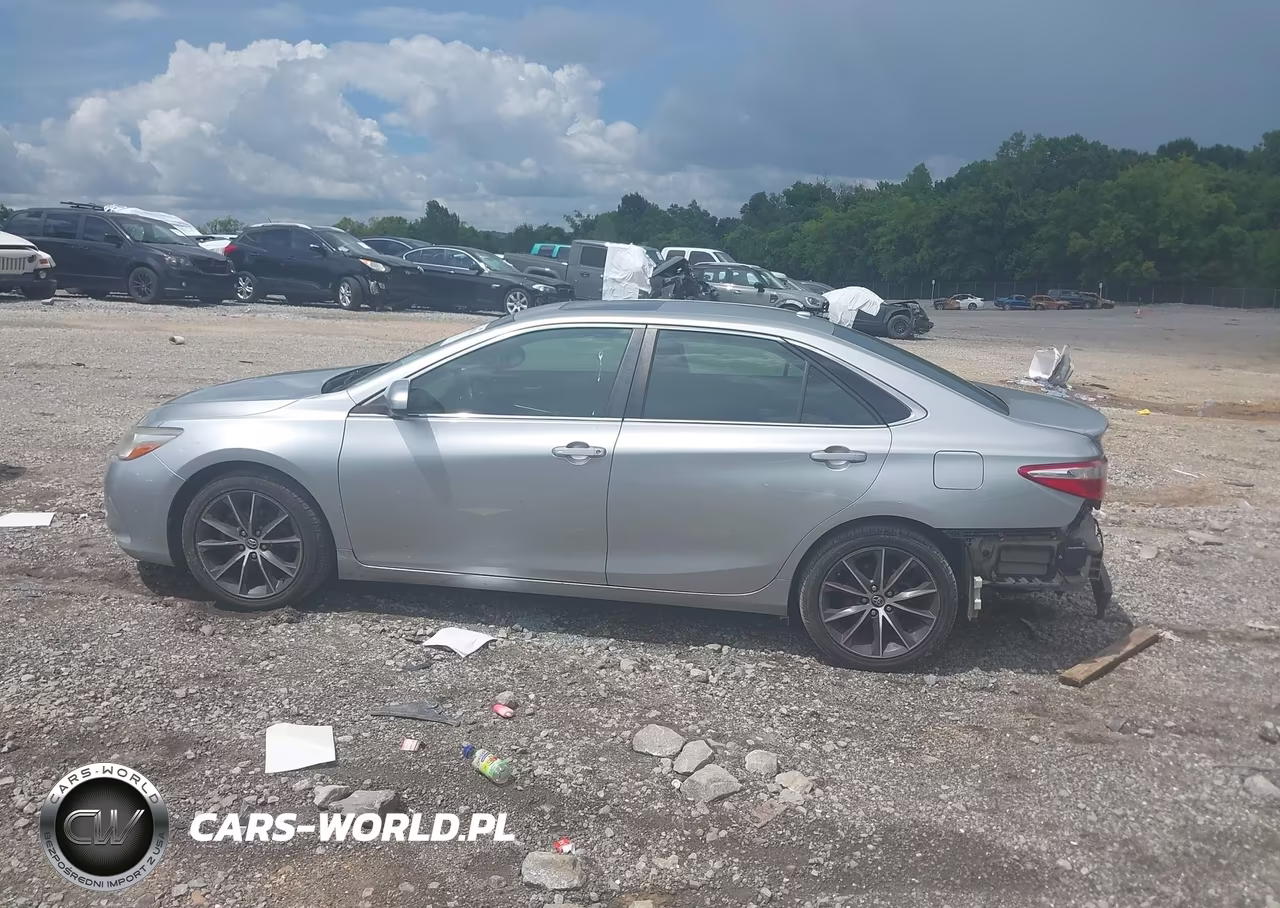 2015 Toyota Camry Xse VIN:4T1BF1FK3FU897141 - 14