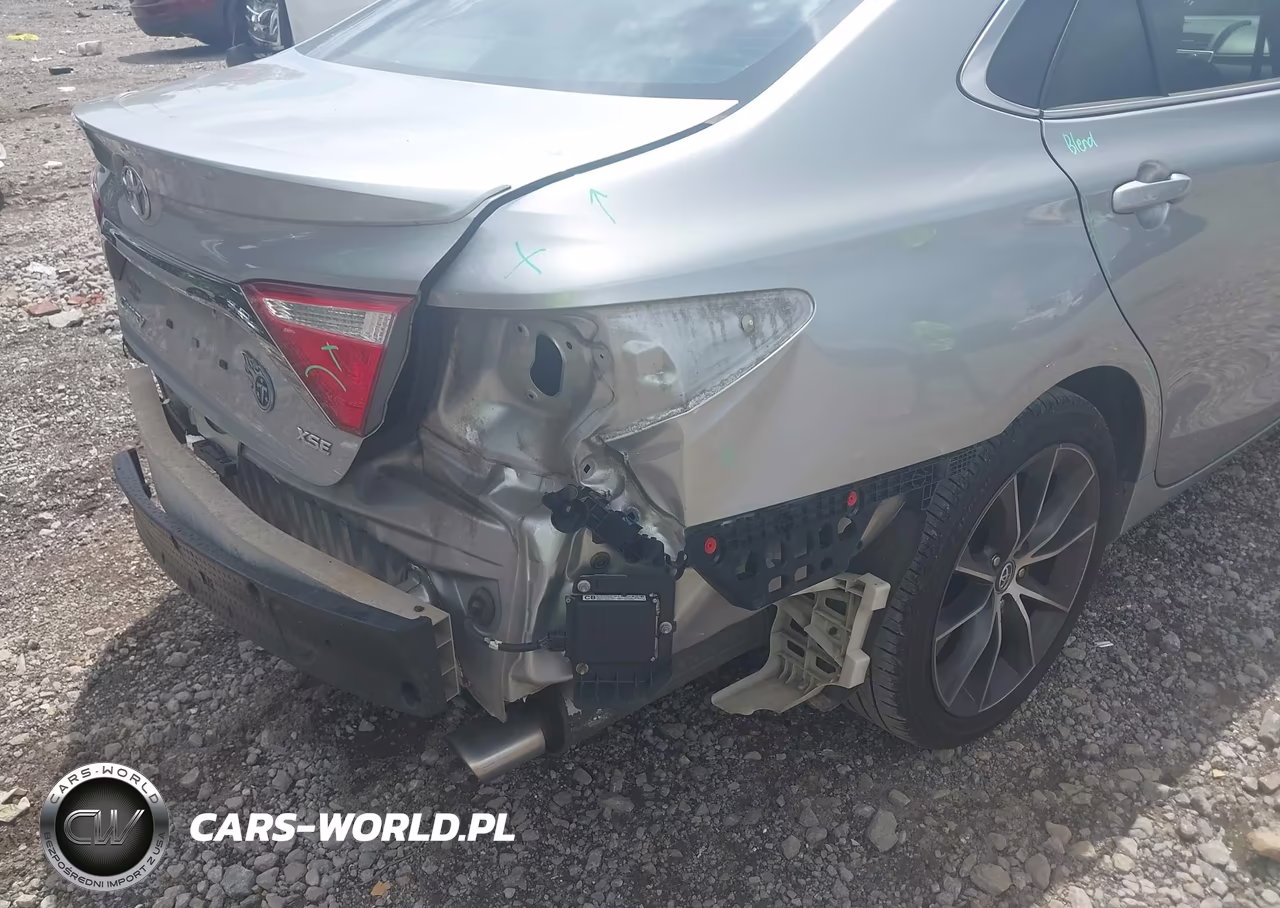 2015 Toyota Camry Xse VIN:4T1BF1FK3FU897141 - 18