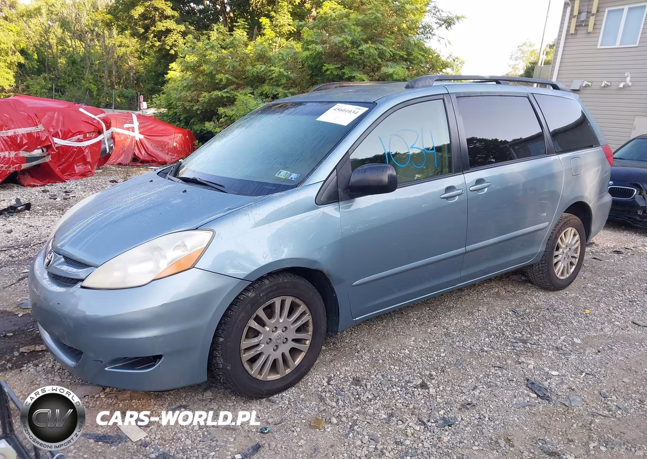 2008 Toyota Sienna Le VIN:5TDBK23C78S015947 - 2