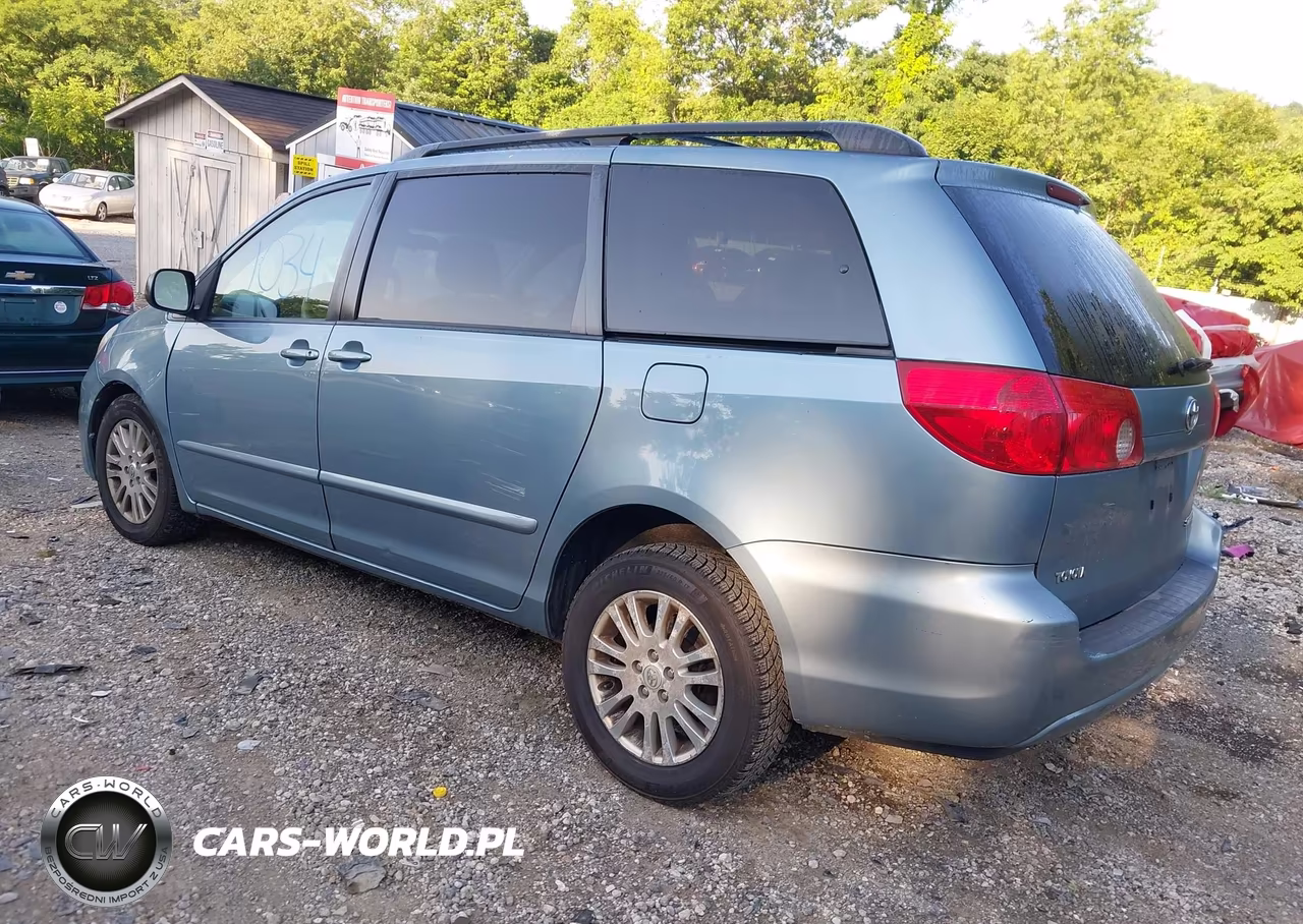 2008 Toyota Sienna Le VIN:5TDBK23C78S015947 - 3