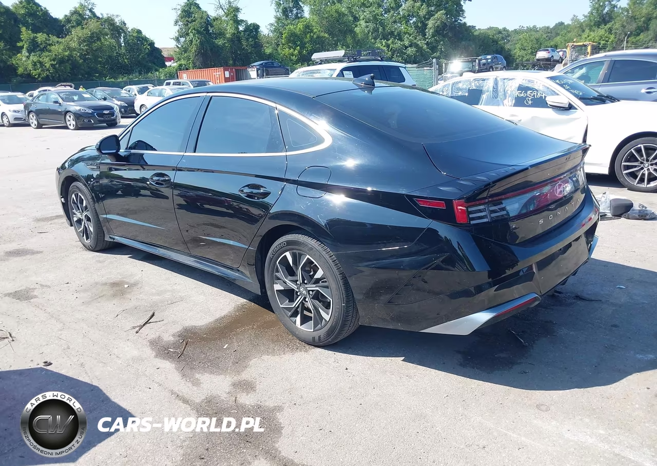 2025 Hyundai Sonata Sel VIN:KMHL64JA7SA502197 - 3