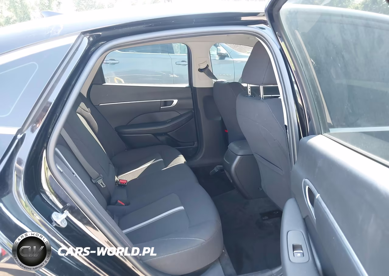 2025 Hyundai Sonata Sel VIN:KMHL64JA7SA502197 - 8