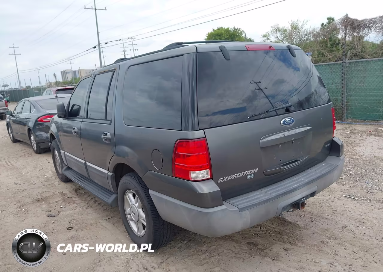 2004 Ford Expedition Nbx-Xlt VIN:1FMPU16L64LB65125 - 3