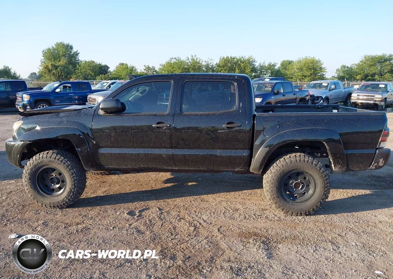 2011 Toyota Tacoma Base V6 VIN:3TMLU4EN2BM068426 - 14