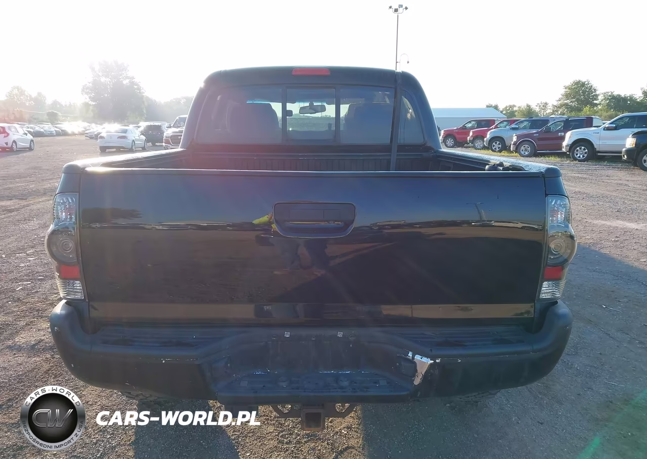 2011 Toyota Tacoma Base V6 VIN:3TMLU4EN2BM068426 - 16