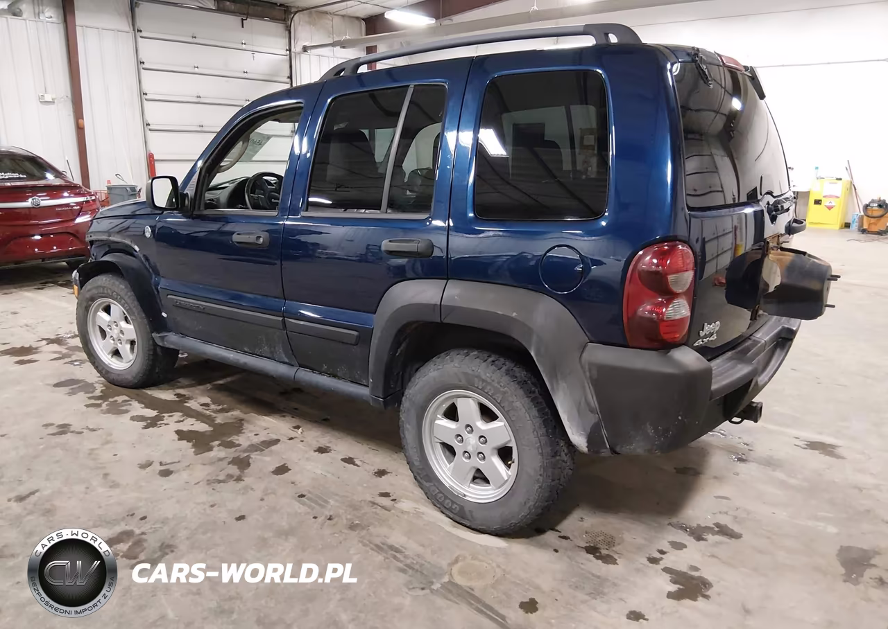 2006 Jeep Liberty Sport VIN:1J4GL48K66W252760 - 3