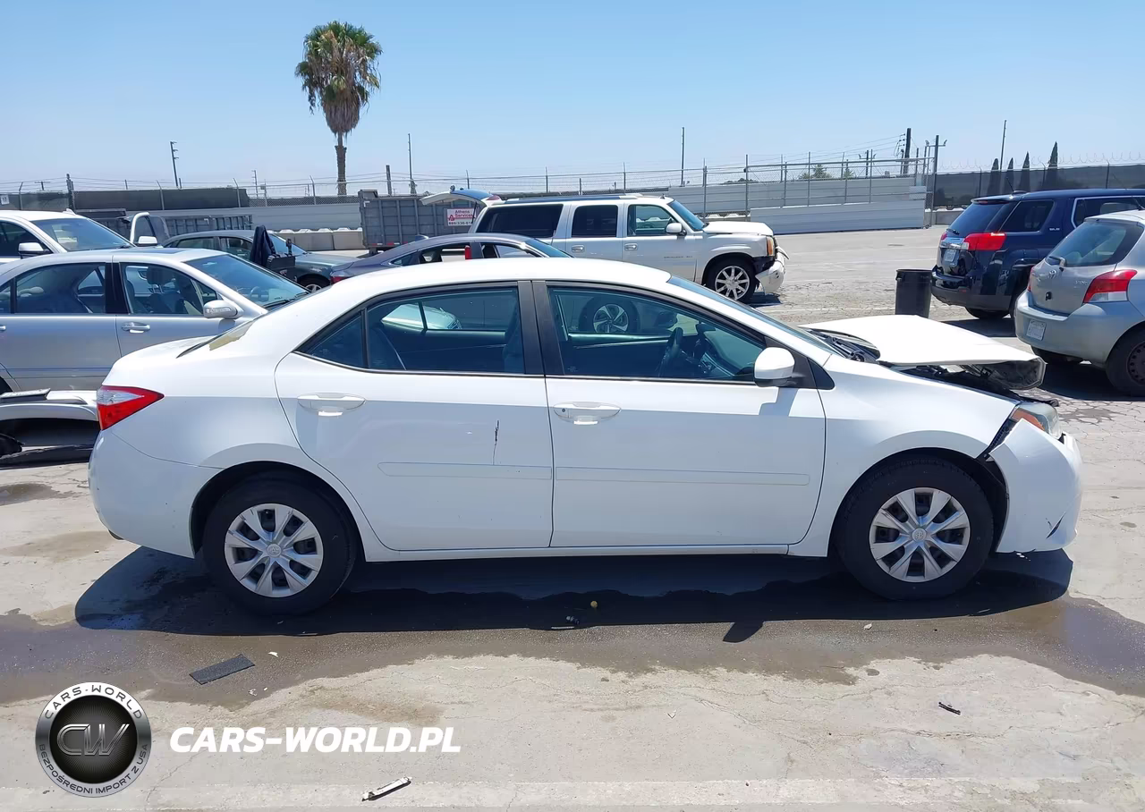 2015 Toyota Corolla L VIN:5YFBURHE9FP305822 - 13