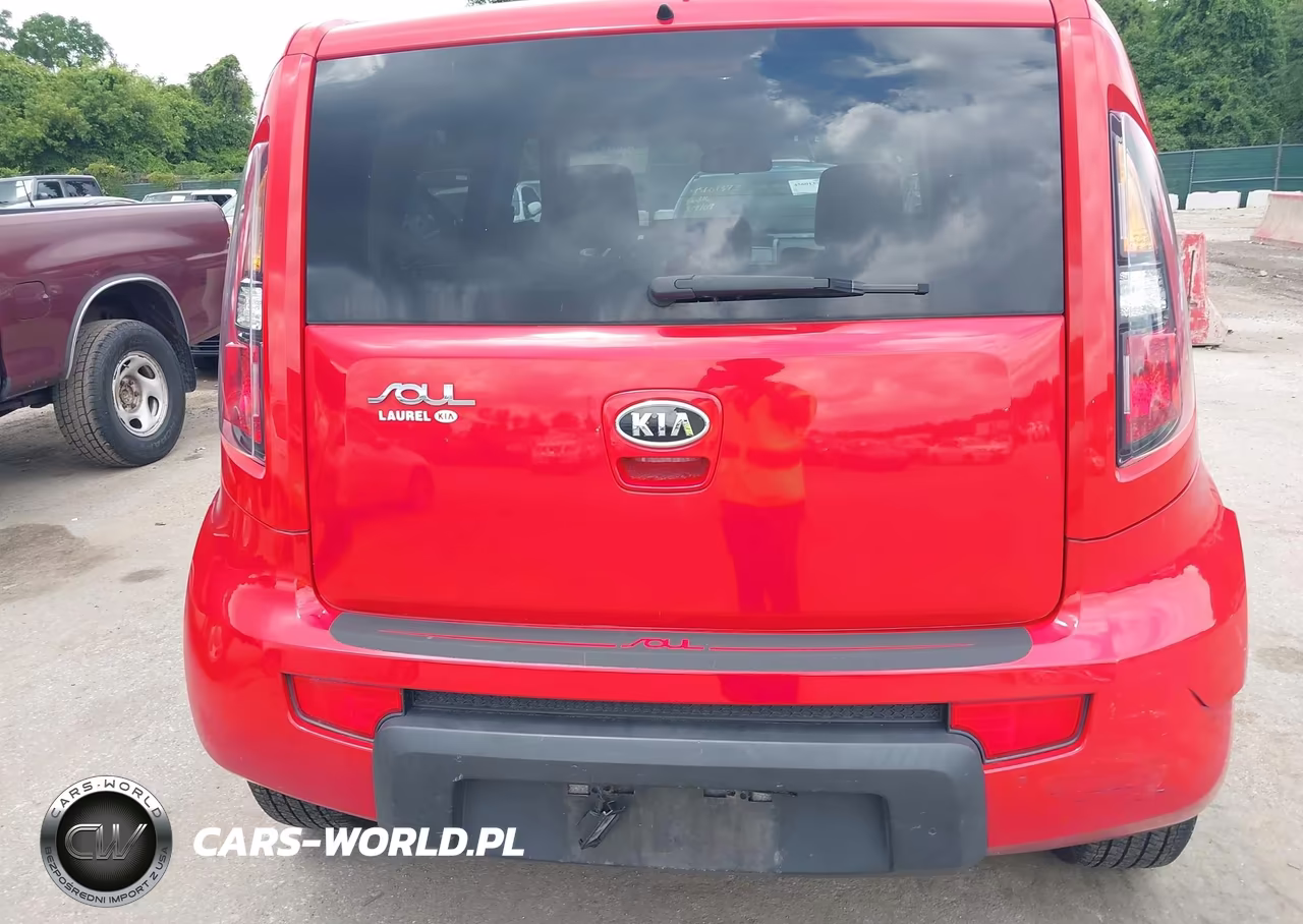 2010 Kia Soul + VIN:KNDJT2A29A7138409 - 6