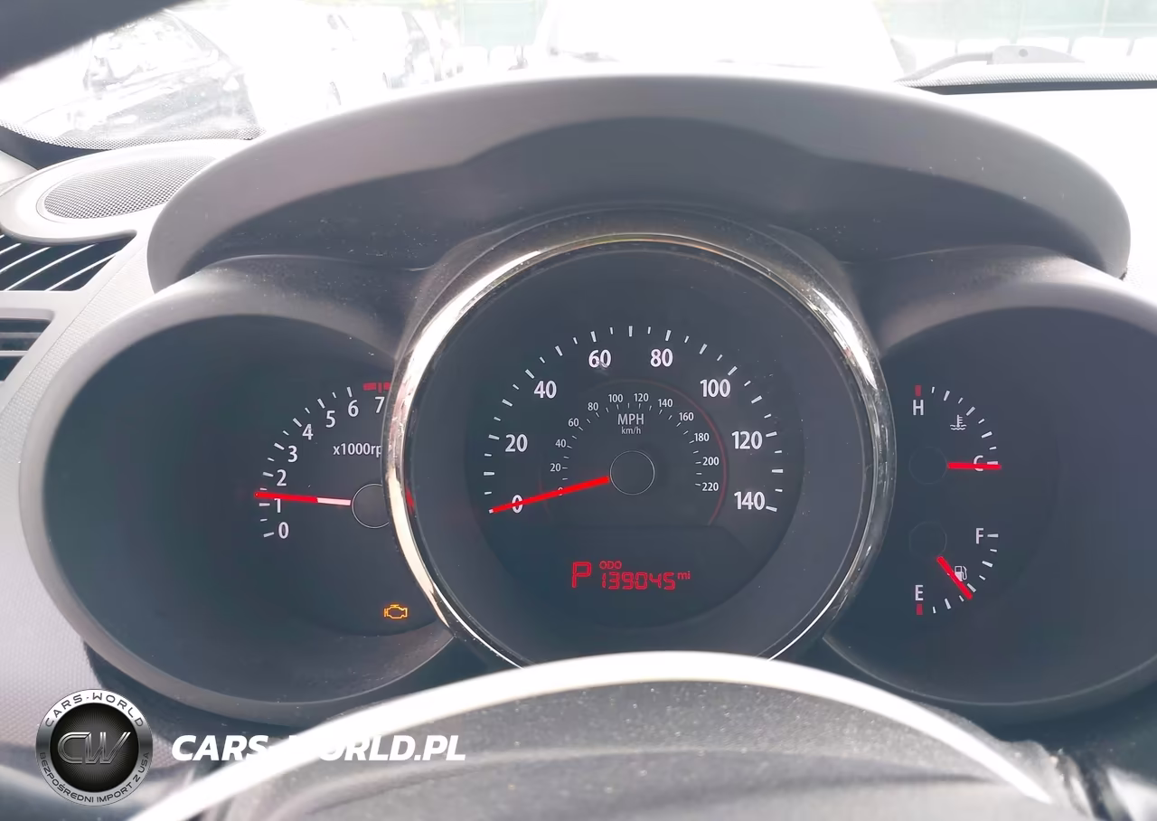 2010 Kia Soul + VIN:KNDJT2A29A7138409 - 7