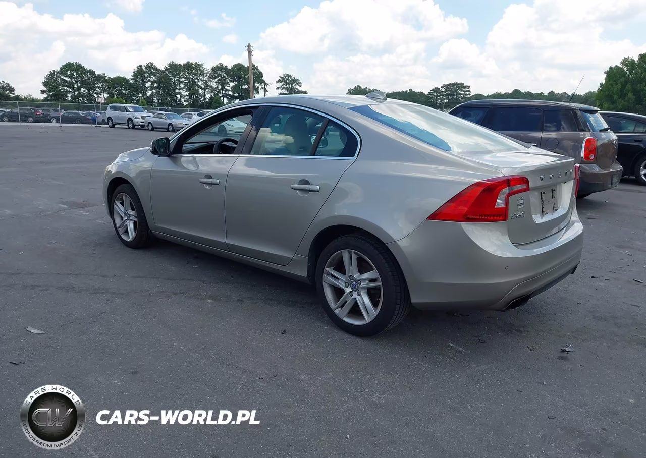 2015 Volvo S60 T5 Platinum VIN:YV140MFD1F1301439 - 3