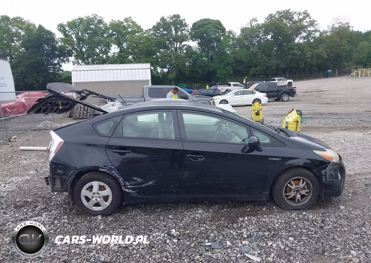 2011 Toyota Prius Three VIN:JTDKN3DU6B5342258 - 14