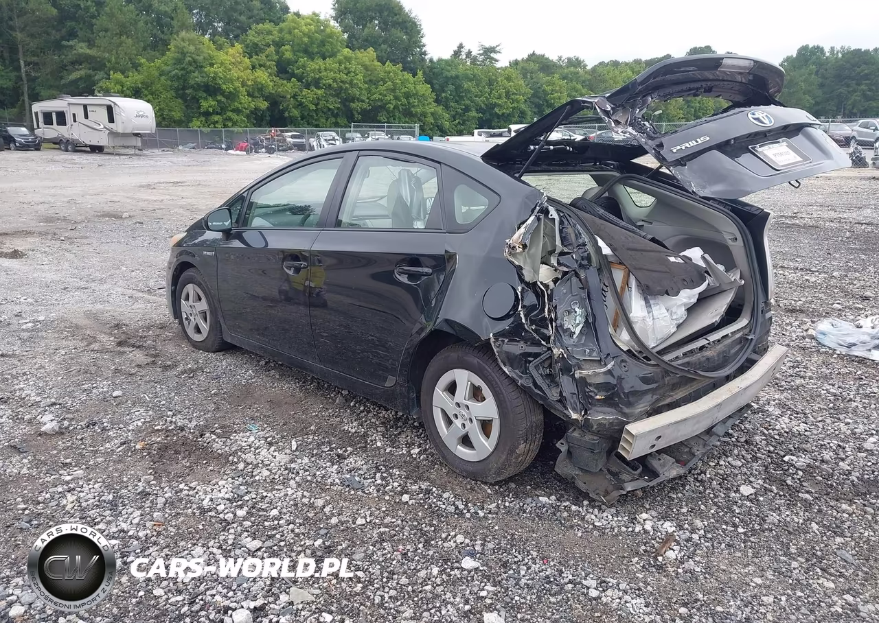 2011 Toyota Prius Three VIN:JTDKN3DU6B5342258 - 3