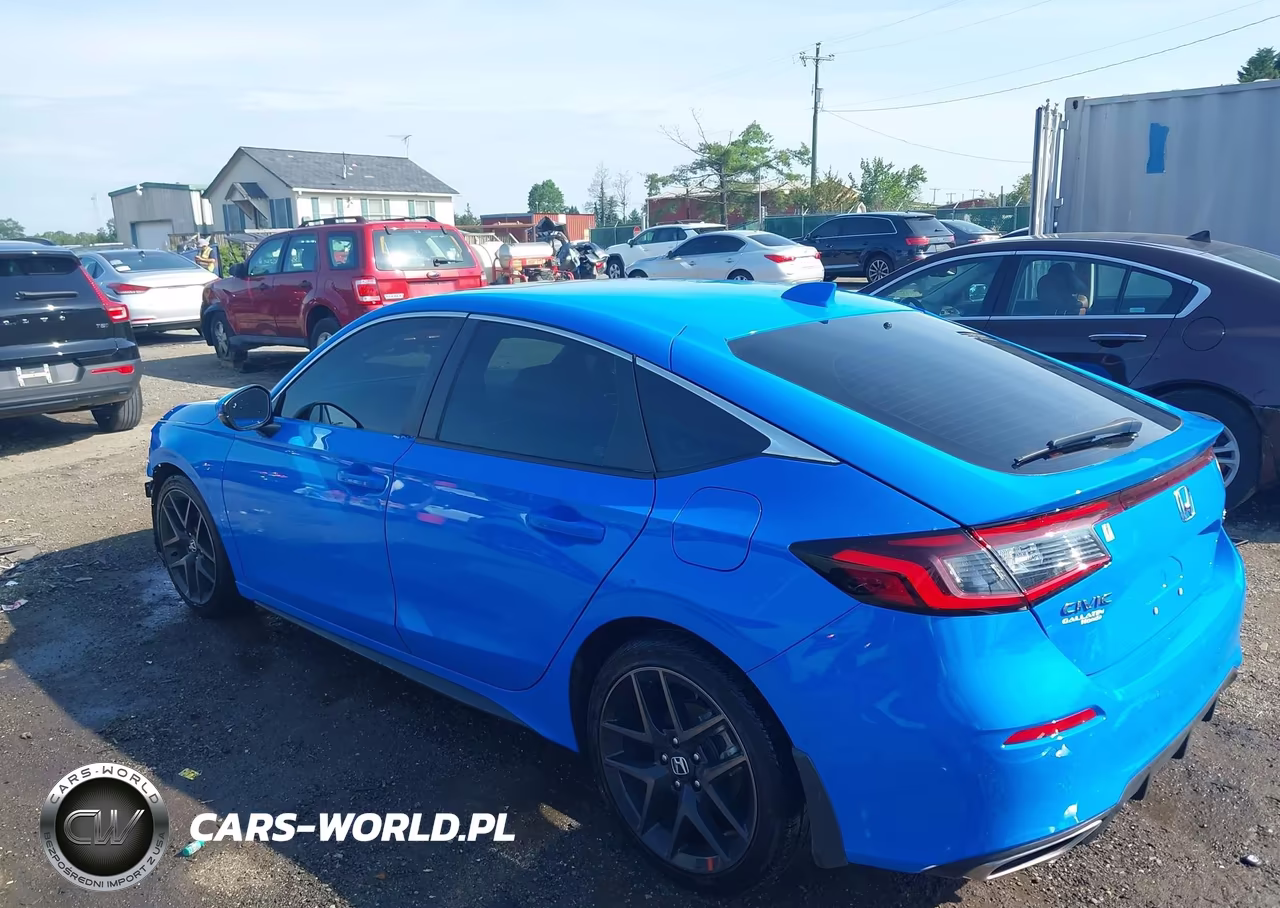 2024 Honda Civic Sport Touring VIN:19XFL1H82RE032647 - 3