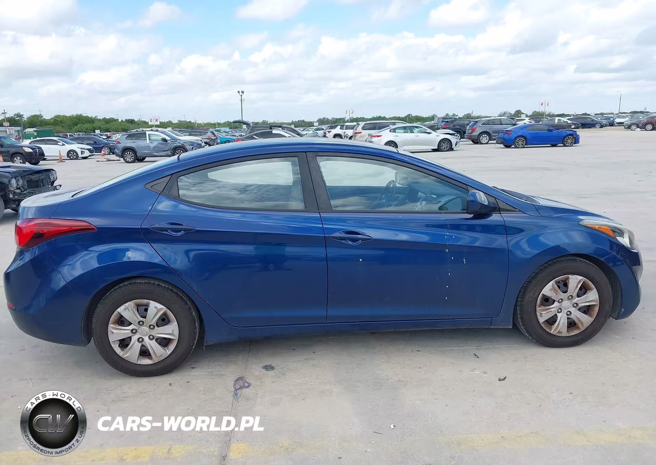 2016 Hyundai Elantra Se VIN:5NPDH4AE9GH749663 - 13