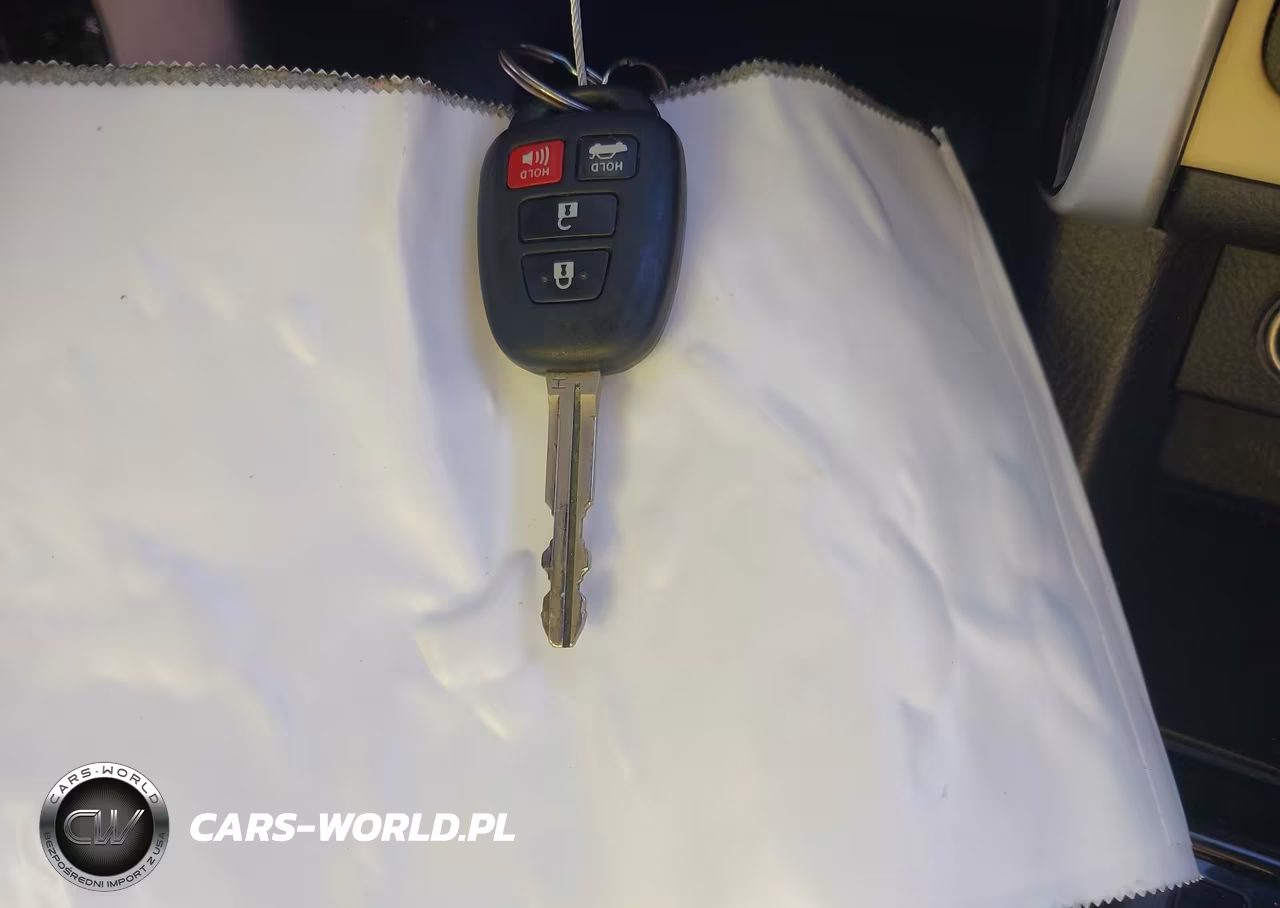 2019 Toyota Corolla Le VIN:5YFBURHE3KP862686 - 11