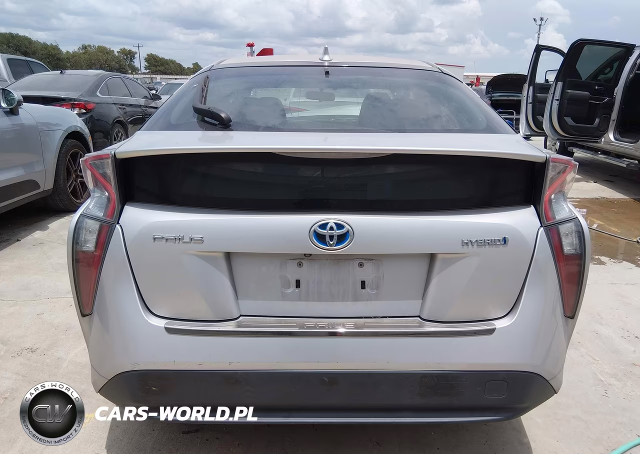 2016 Toyota Prius Three VIN:JTDKARFU8G3505961 - 15