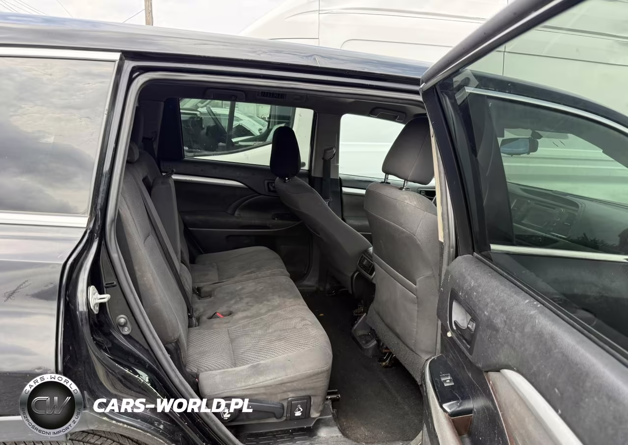 2016 Toyota Highlander Le V6 VIN:5TDBKRFH7GS264313 - 8