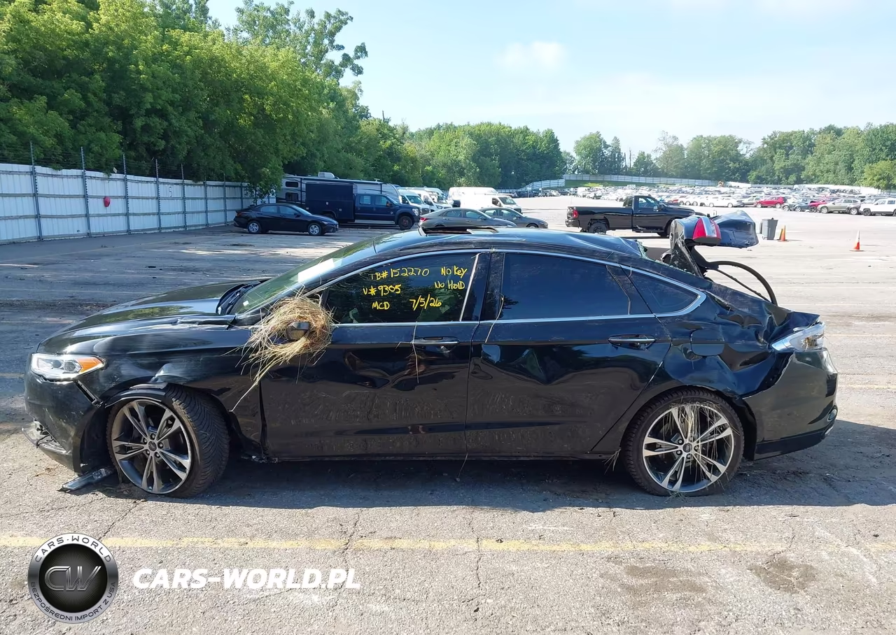2017 Ford Fusion Titanium VIN:3FA6P0K91HR199305 - 14