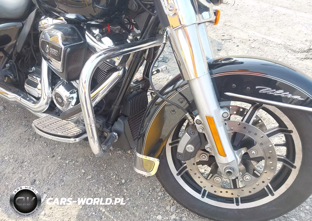 2017 Harley-Davidson Flhtcu Ultra Classic Electra Gld VIN:1HD1FCC18HB671259 - 15