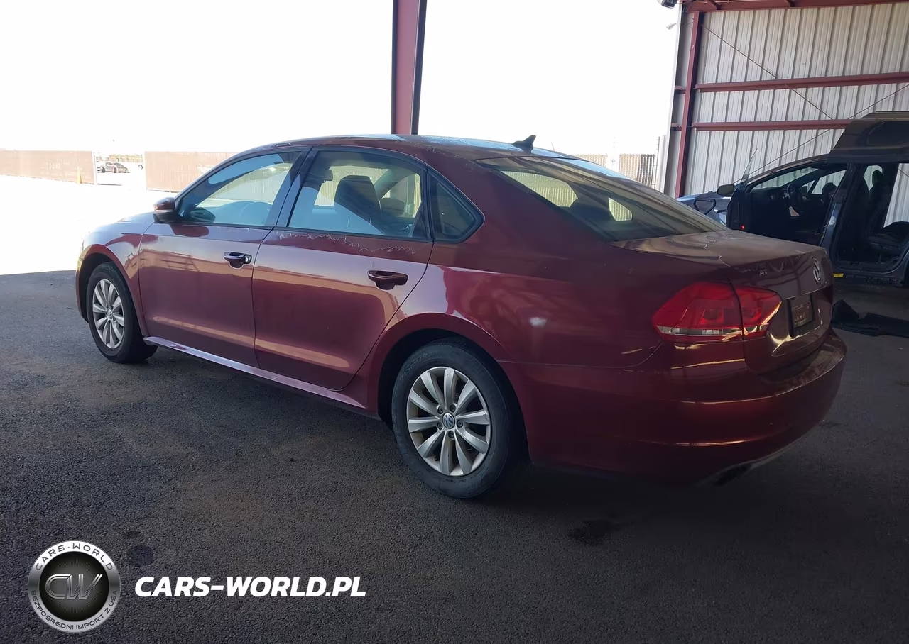 2015 Volkswagen Passat 1.8T Wolfsburg Edition VIN:1VWAT7A3XFC034870 - 3