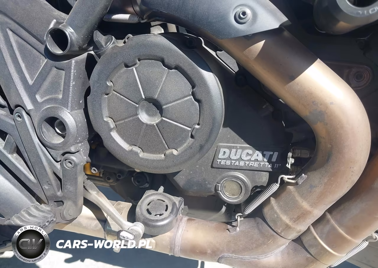 2012 Ducati Diavel VIN:ZDM13BLW9CB008022 - 8