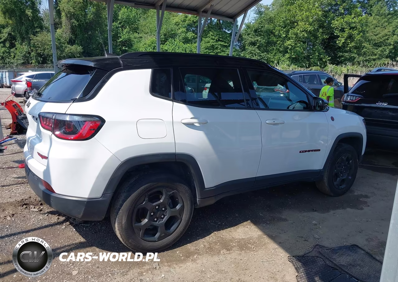 2023 Jeep Compass Trailhawk 4X4 VIN:3C4NJDDN8PT527992 - 13