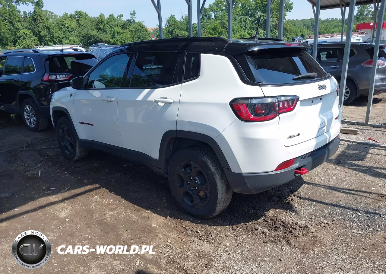2023 Jeep Compass Trailhawk 4X4 VIN:3C4NJDDN8PT527992 - 3