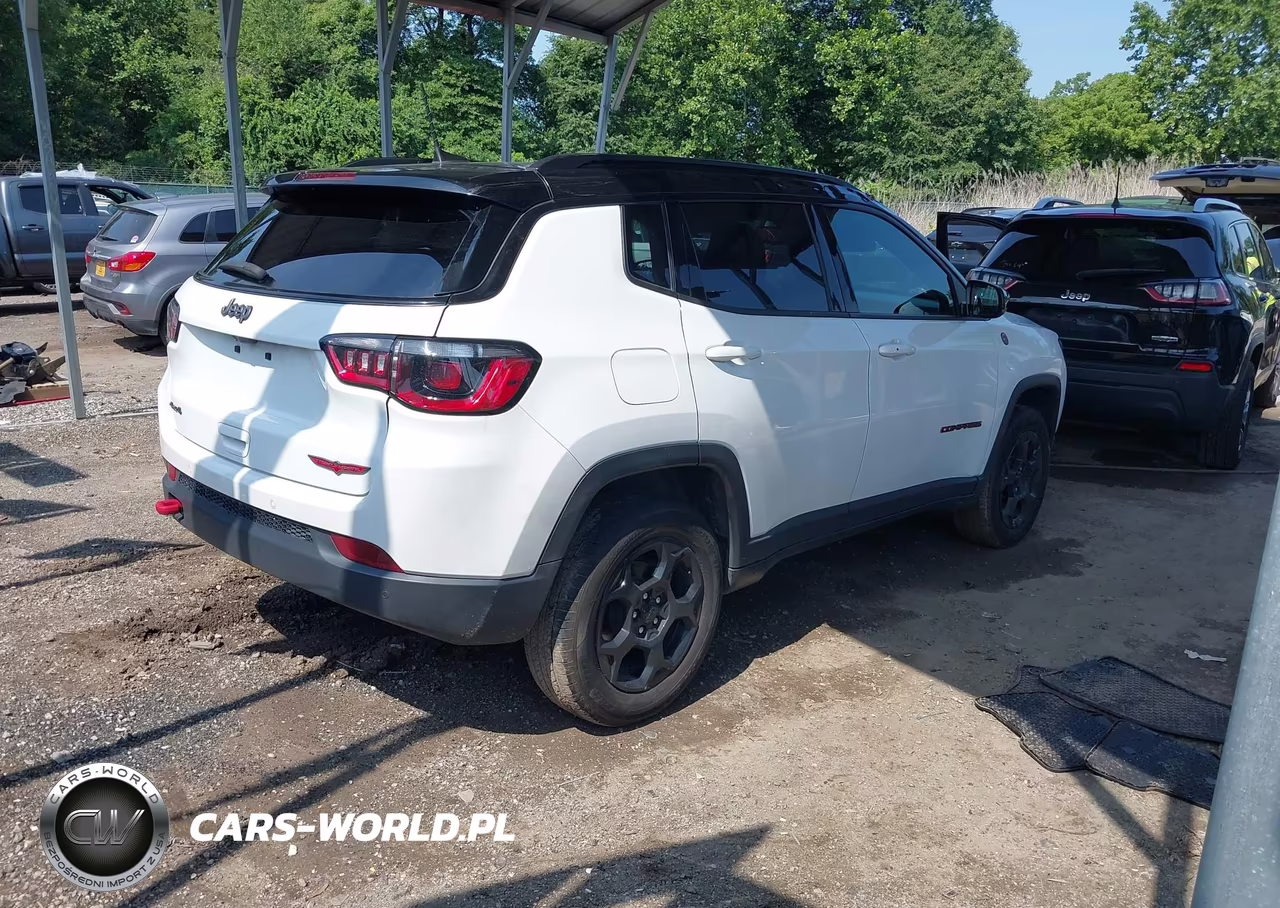 2023 Jeep Compass Trailhawk 4X4 VIN:3C4NJDDN8PT527992 - 4