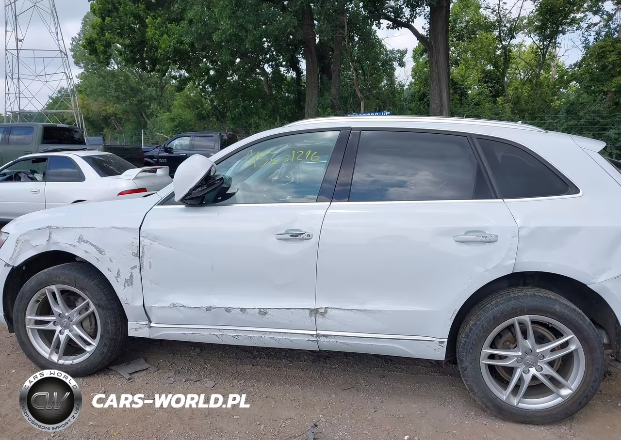 2017 Audi Q5 2.0T Premium VIN:WA1L2AFP5HA037286 - 14