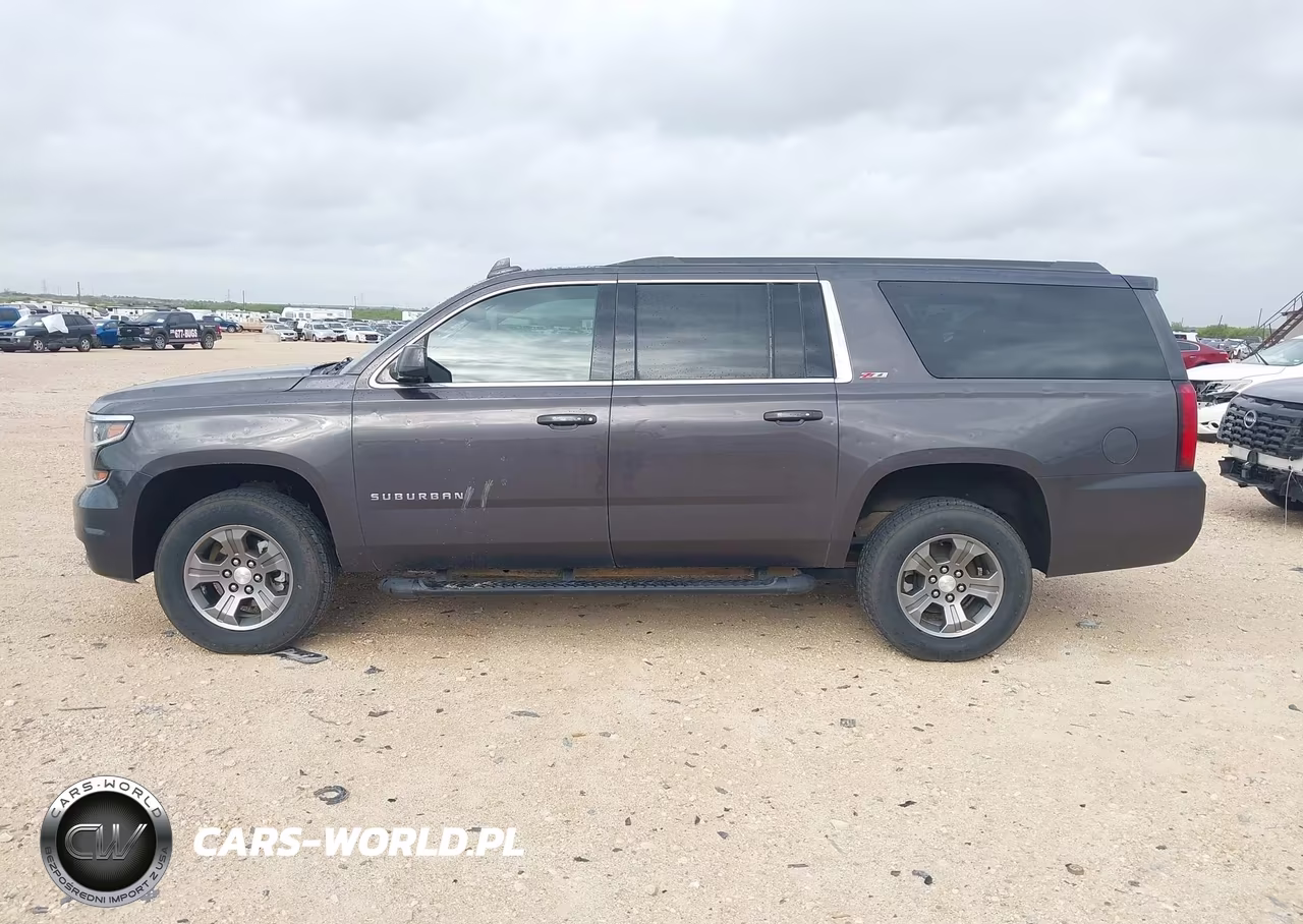2018 Chevrolet Suburban Lt VIN:1GNSKHKC2JR299794 - 14