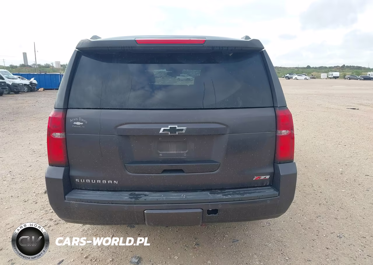 2018 Chevrolet Suburban Lt VIN:1GNSKHKC2JR299794 - 16