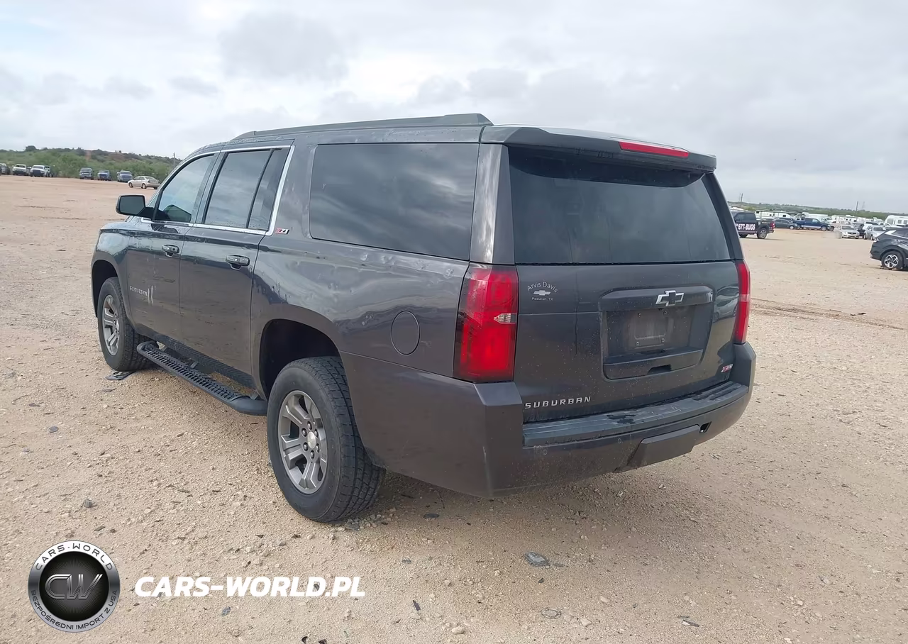 2018 Chevrolet Suburban Lt VIN:1GNSKHKC2JR299794 - 3