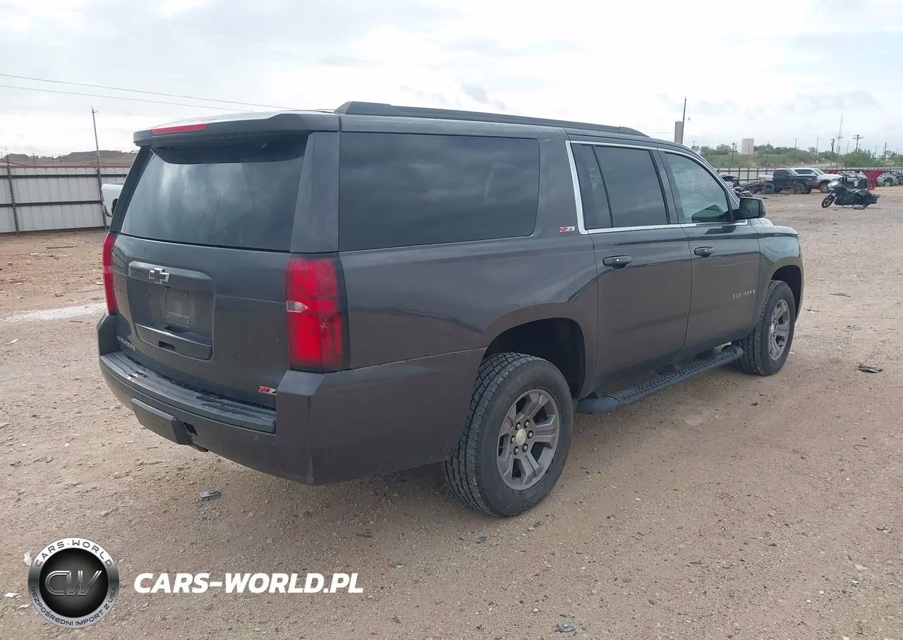2018 Chevrolet Suburban Lt VIN:1GNSKHKC2JR299794 - 4
