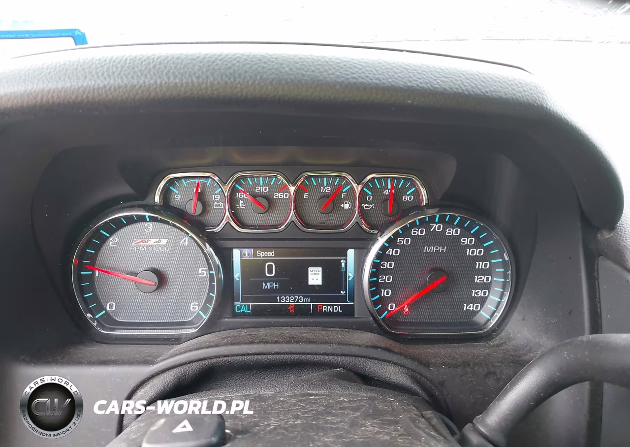 2018 Chevrolet Suburban Lt VIN:1GNSKHKC2JR299794 - 7
