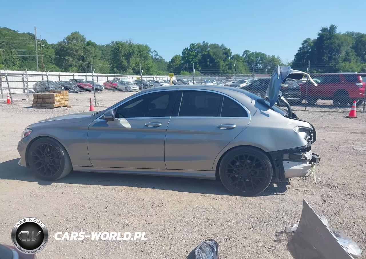 2016 Mercedes-Benz C 300 Sport 4Matic VIN:55SWF4KB0GU133012 - 15