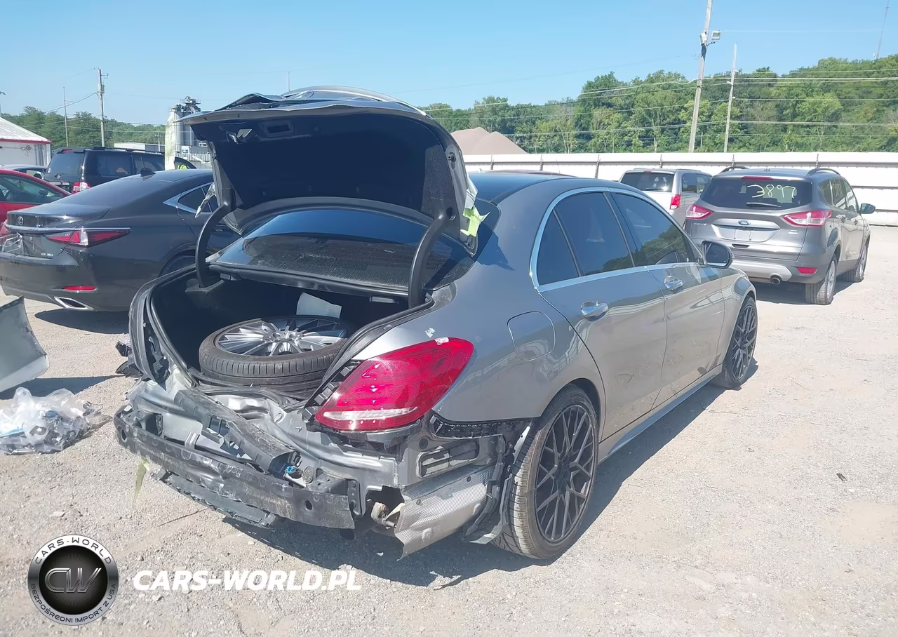 2016 Mercedes-Benz C 300 Sport 4Matic VIN:55SWF4KB0GU133012 - 4