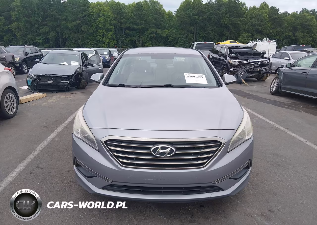2015 Hyundai Sonata Limited VIN:5NPE34AF0FH037200 - 12
