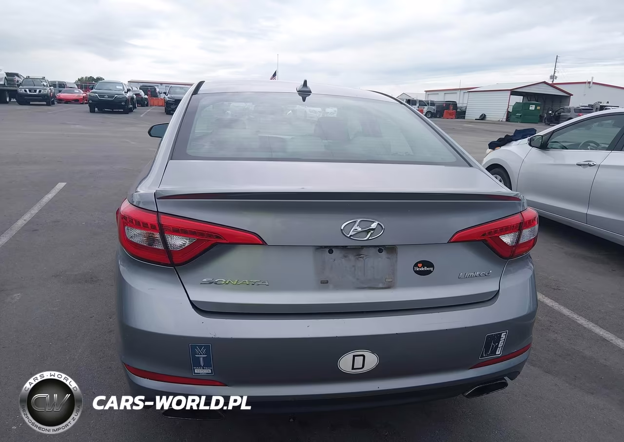 2015 Hyundai Sonata Limited VIN:5NPE34AF0FH037200 - 16