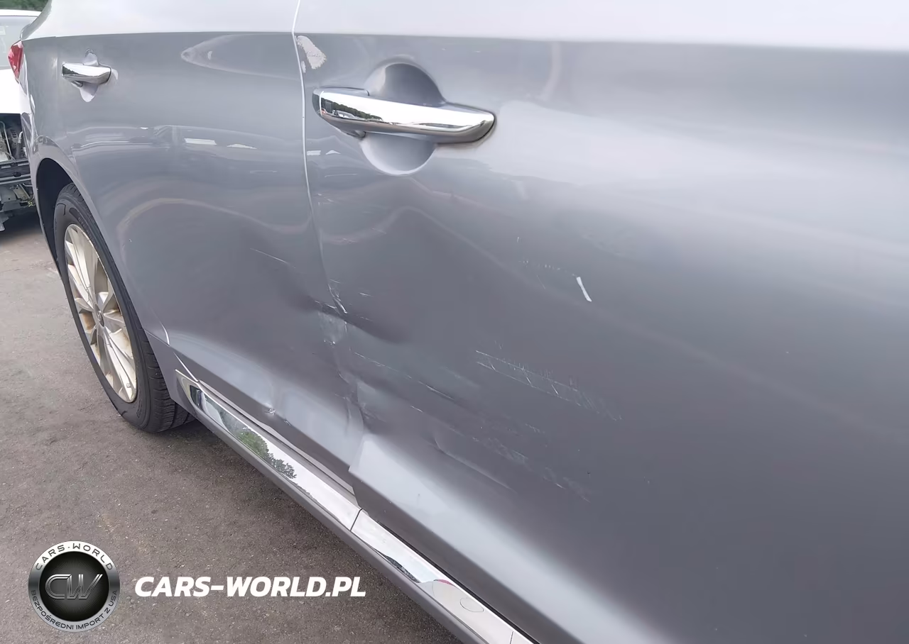 2015 Hyundai Sonata Limited VIN:5NPE34AF0FH037200 - 17