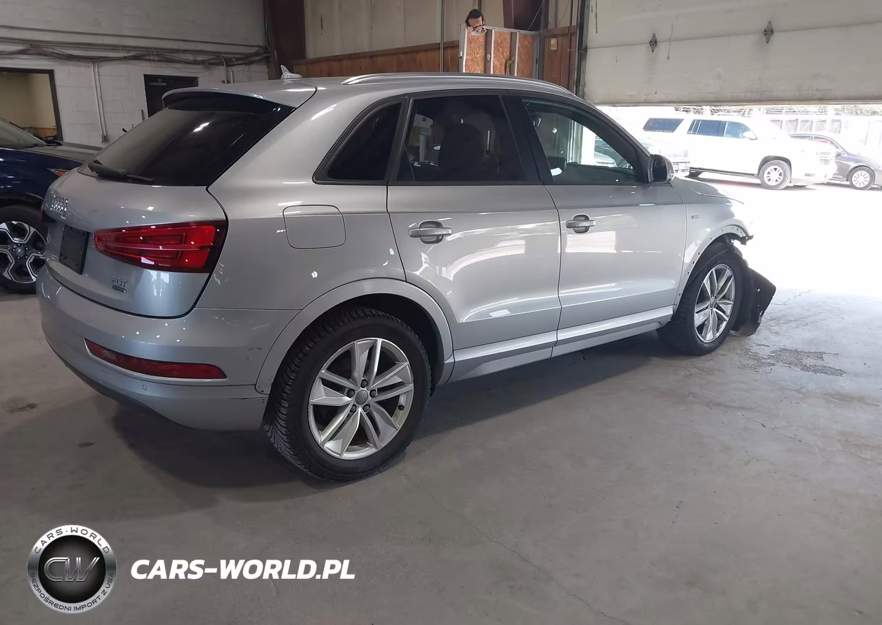2018 Audi Q3 2.0T Premium-2.0T Sport Premium VIN:WA1ECCFSXJR032842 - 4