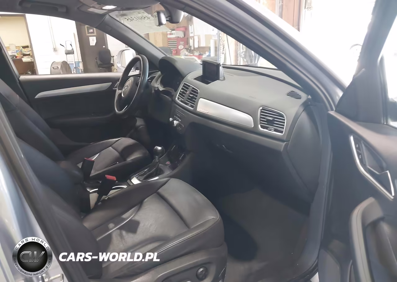 2018 Audi Q3 2.0T Premium-2.0T Sport Premium VIN:WA1ECCFSXJR032842 - 5