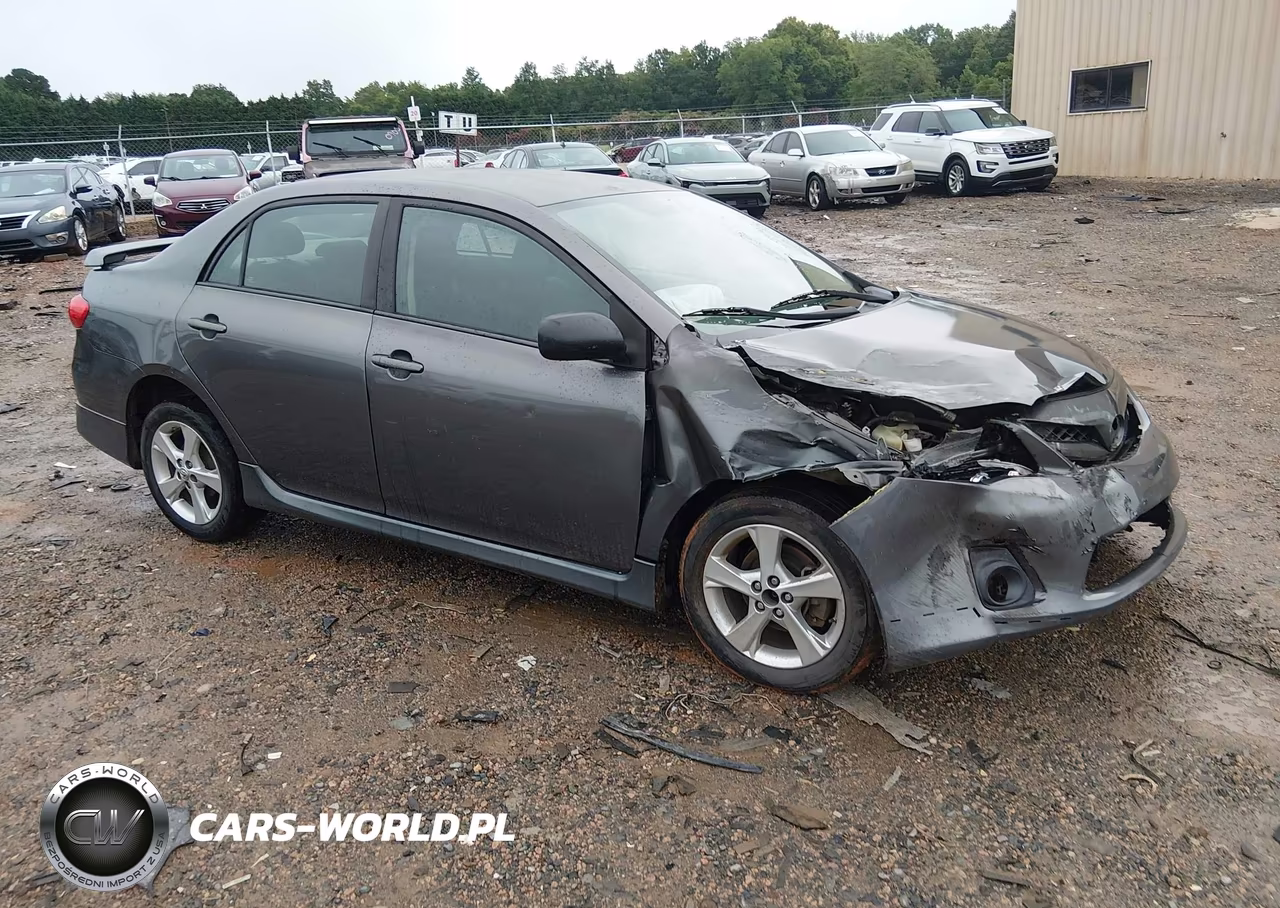 2013 Toyota Corolla S – zdjęcie 1 z 18