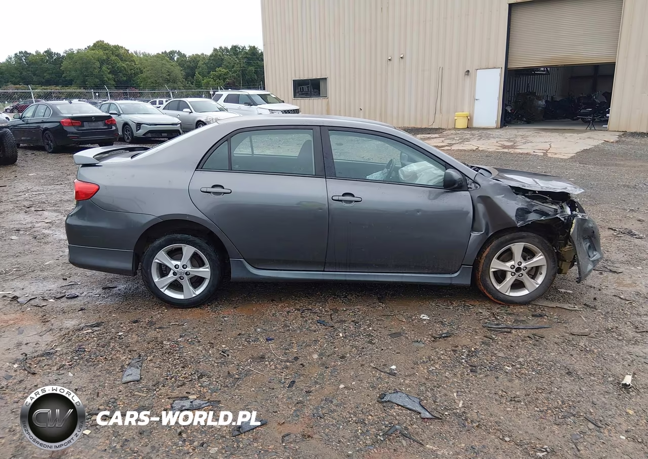 2013 Toyota Corolla S VIN:5YFBU4EE7DP084192 - 13
