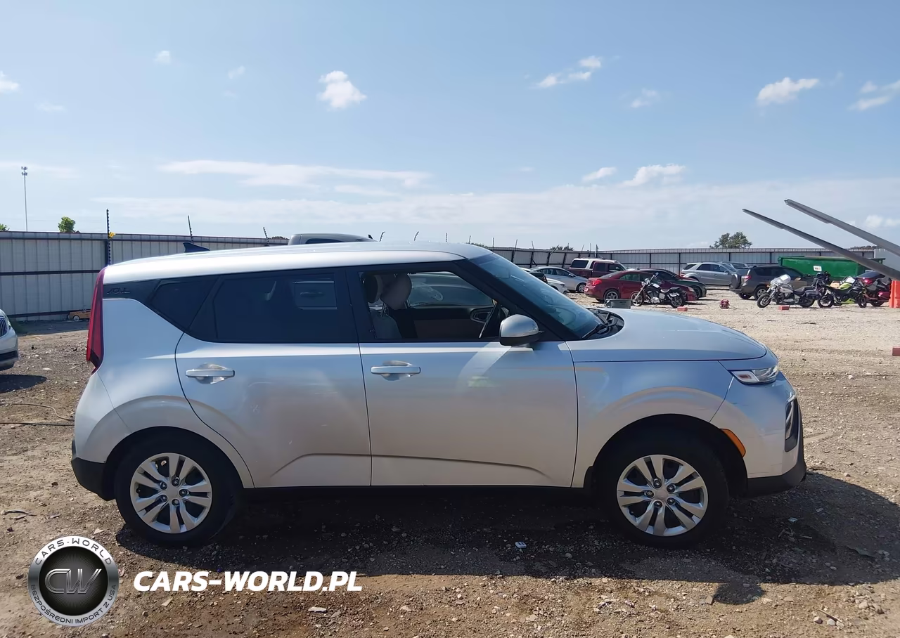2020 Kia Soul Lx VIN:KNDJ23AU3L7726867 - 13