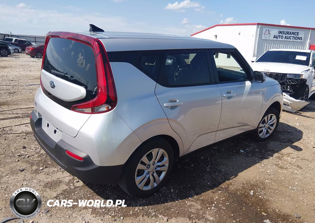 2020 Kia Soul Lx VIN:KNDJ23AU3L7726867 - 4