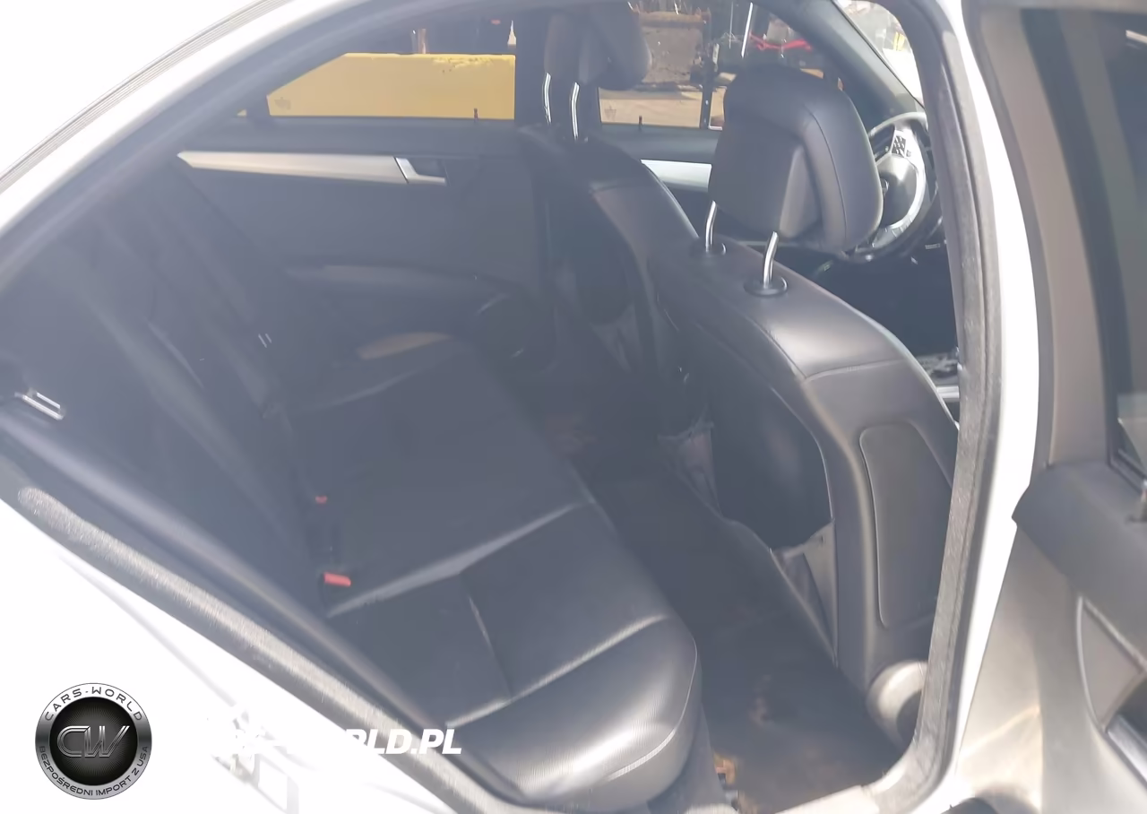 2013 Mercedes-Benz C 250 Sport VIN:WDDGF4HBXDR296050 - 8